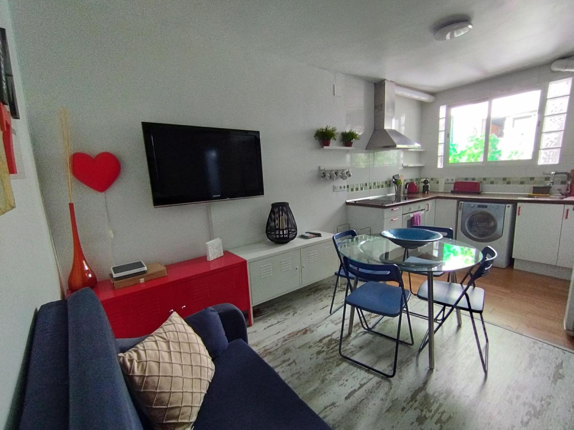 Apartment Barca 1 Camp Nou Оспиталет-де-Льобрегат Экстерьер фото